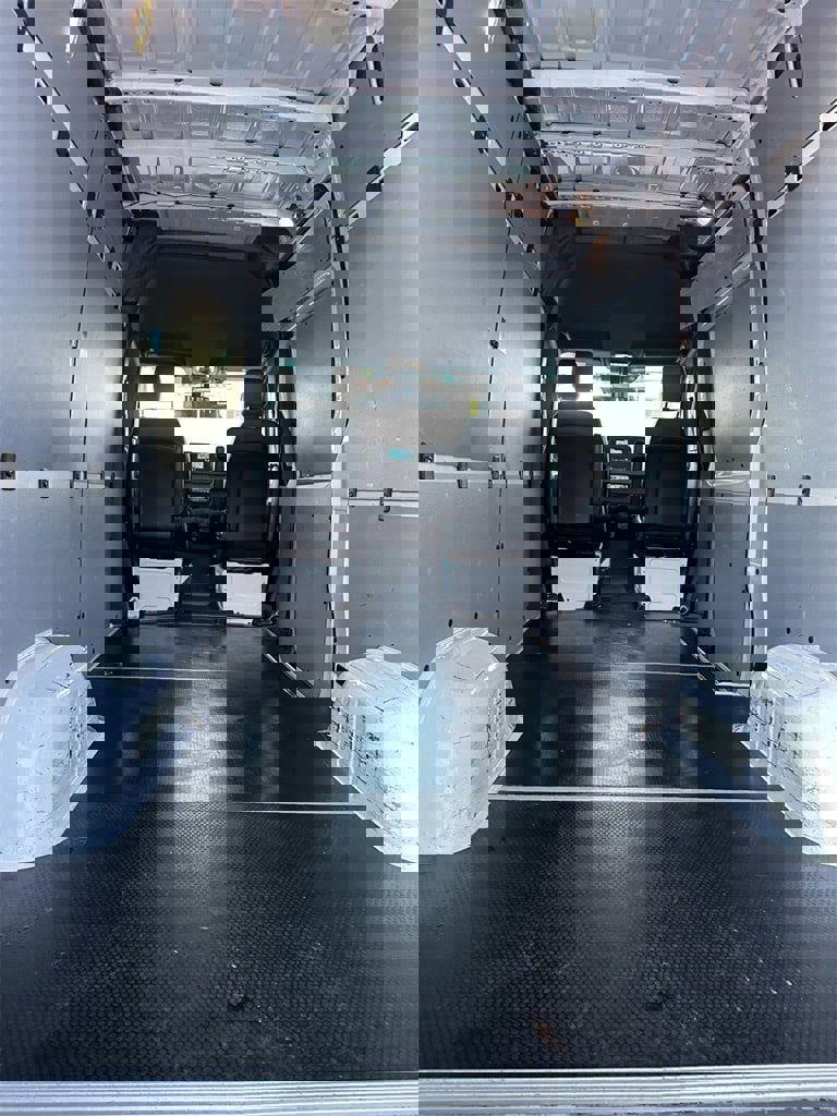 Used 2024 Mercedes-Benz Sprinter 144 Cargo w/ Acoustic Package image 25