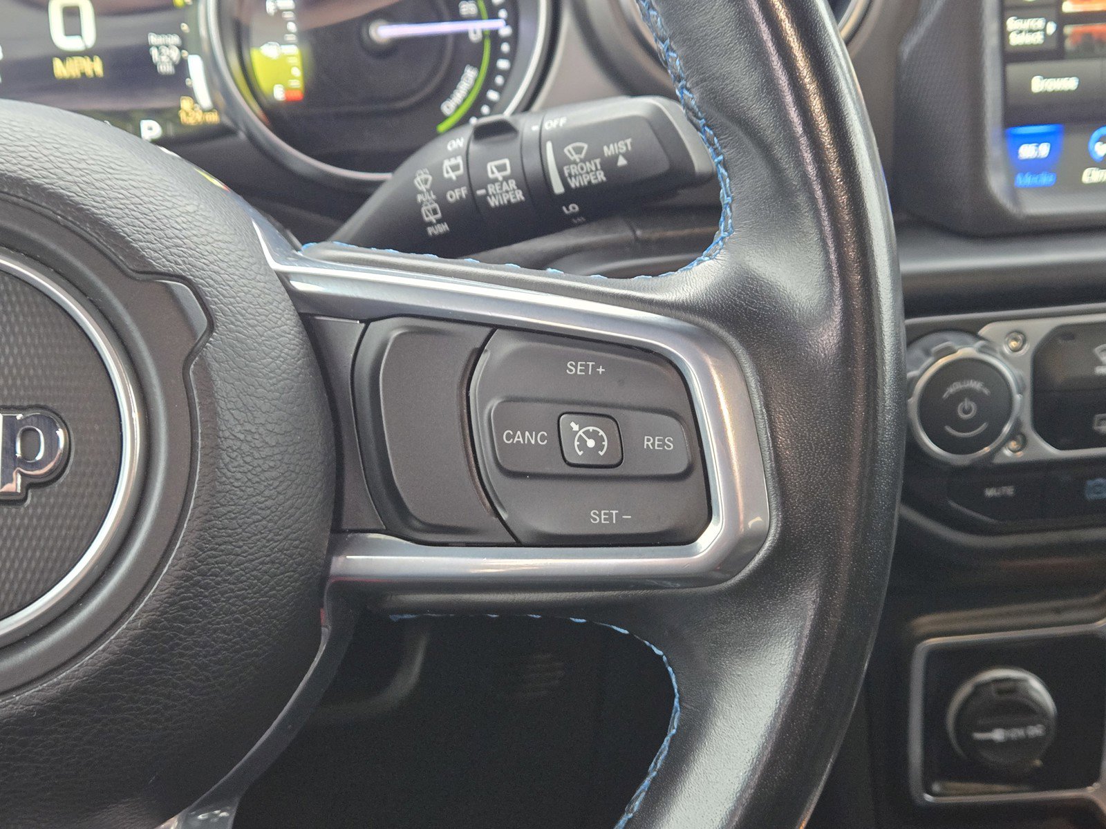 Used 2022 Jeep Wrangler Unlimited Rubicon 4xe image 13