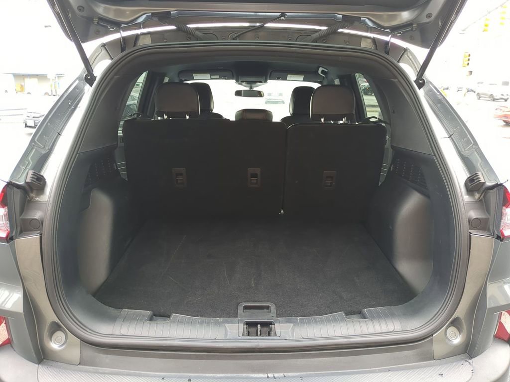 Used 2025 Ford Escape ST-Line image 28