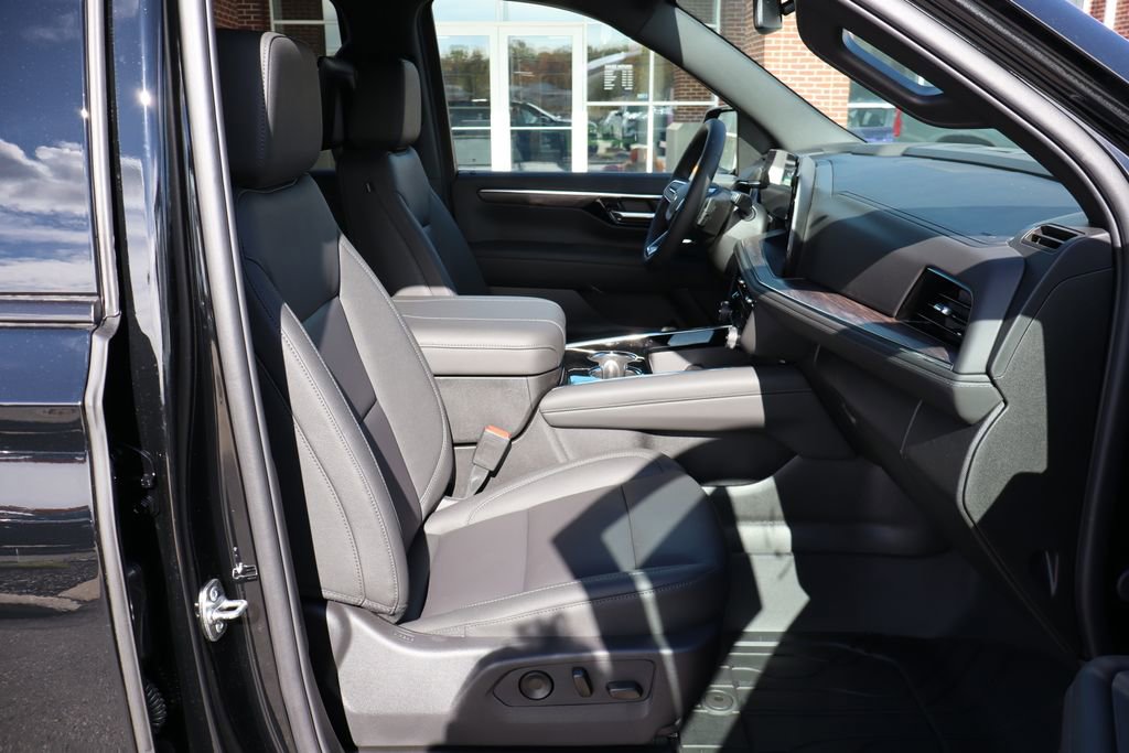 New 2026 Chevrolet Suburban Z71 w/ Z71 Off-Road Package image 55