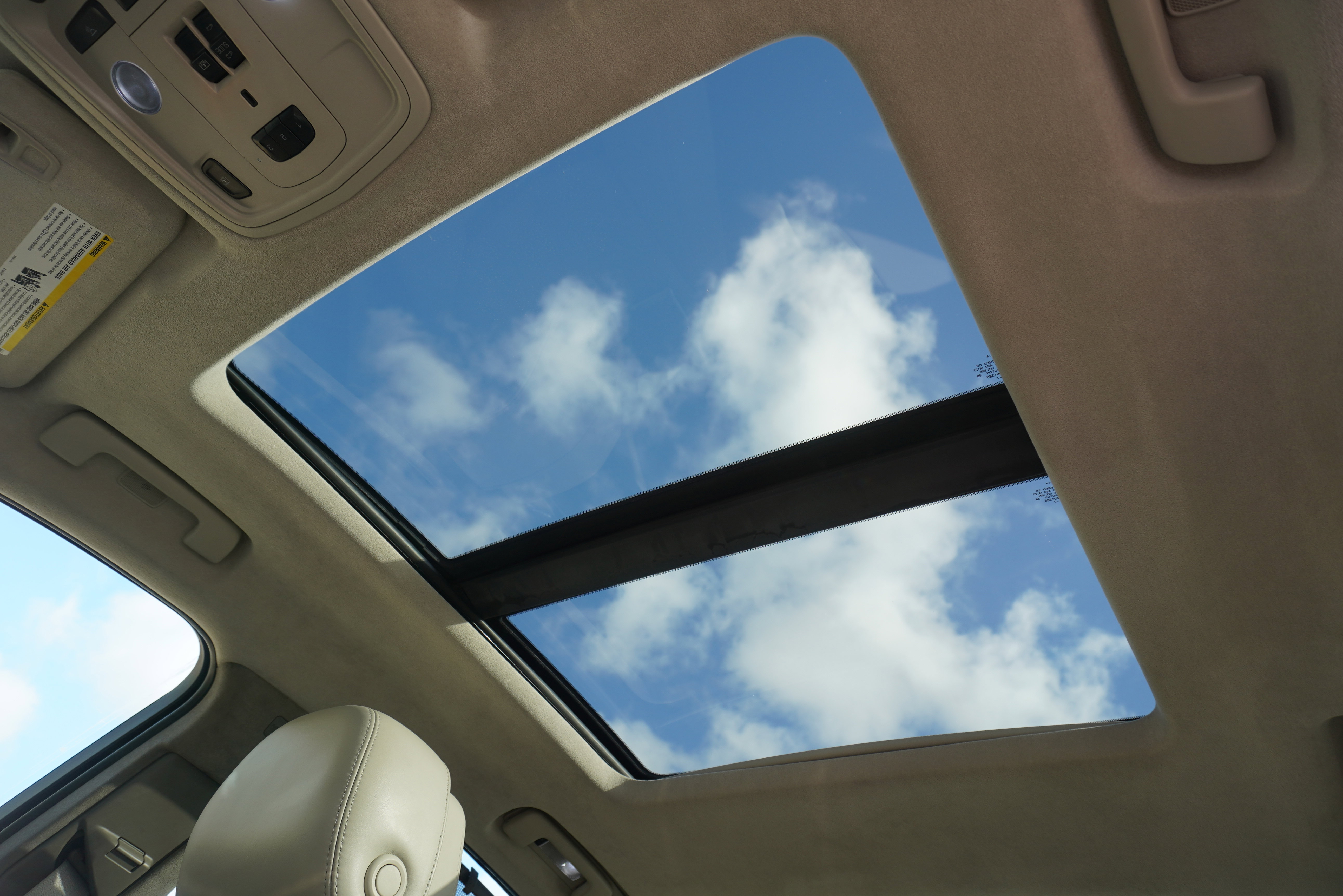 Used 2013 Cadillac XTS Platinum image 22