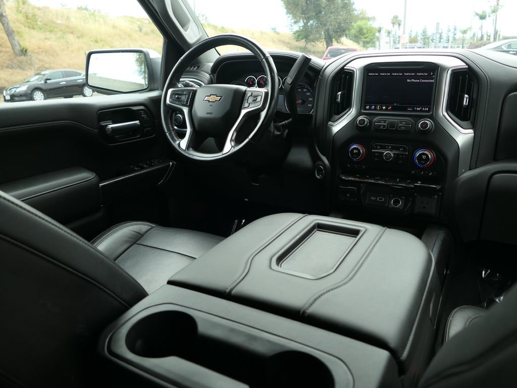 Used 2020 Chevrolet Silverado 1500 LTZ w/ LTZ Plus Package RWD image 26