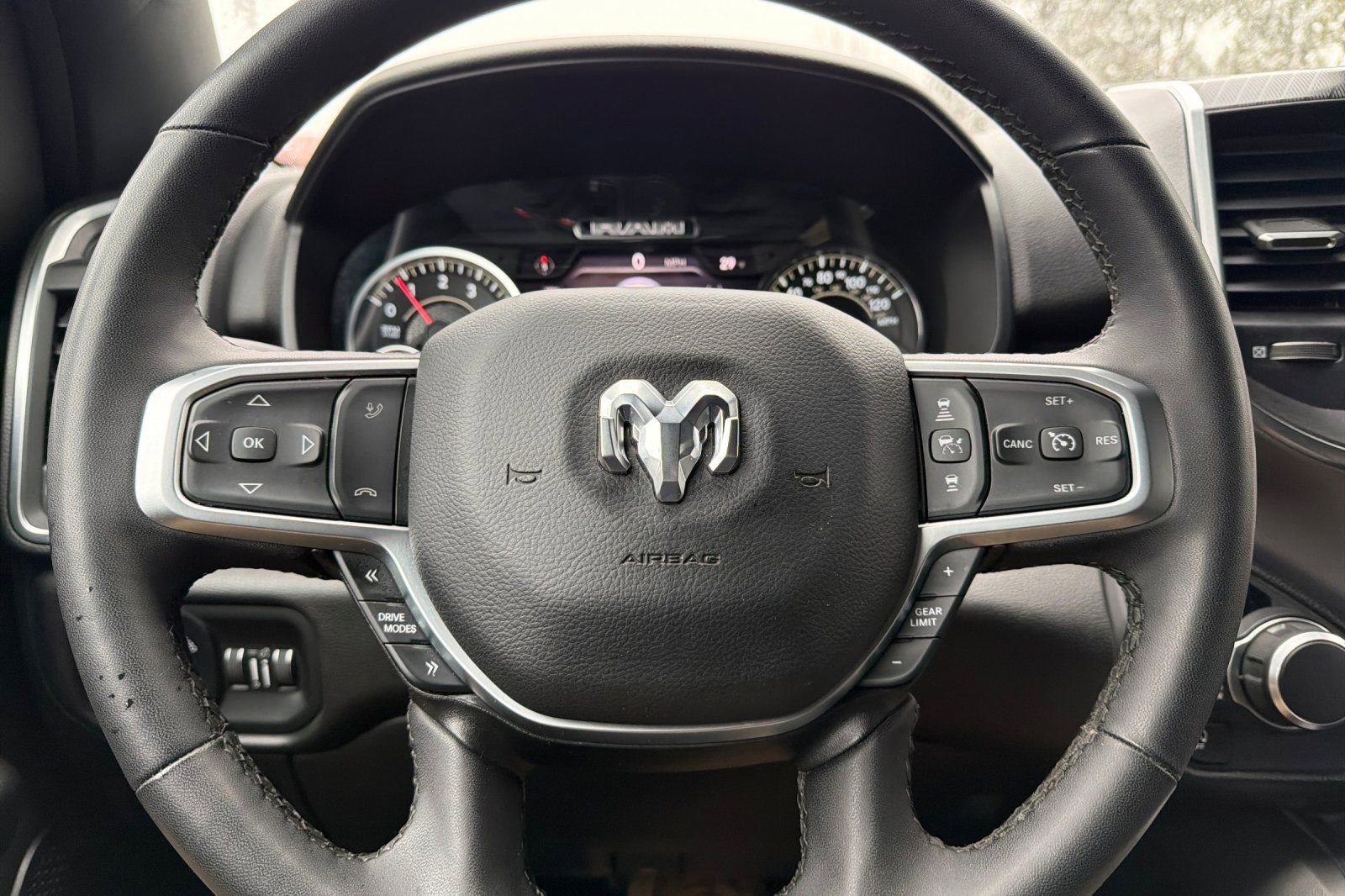 Used 2025 RAM 1500 Big Horn image 31