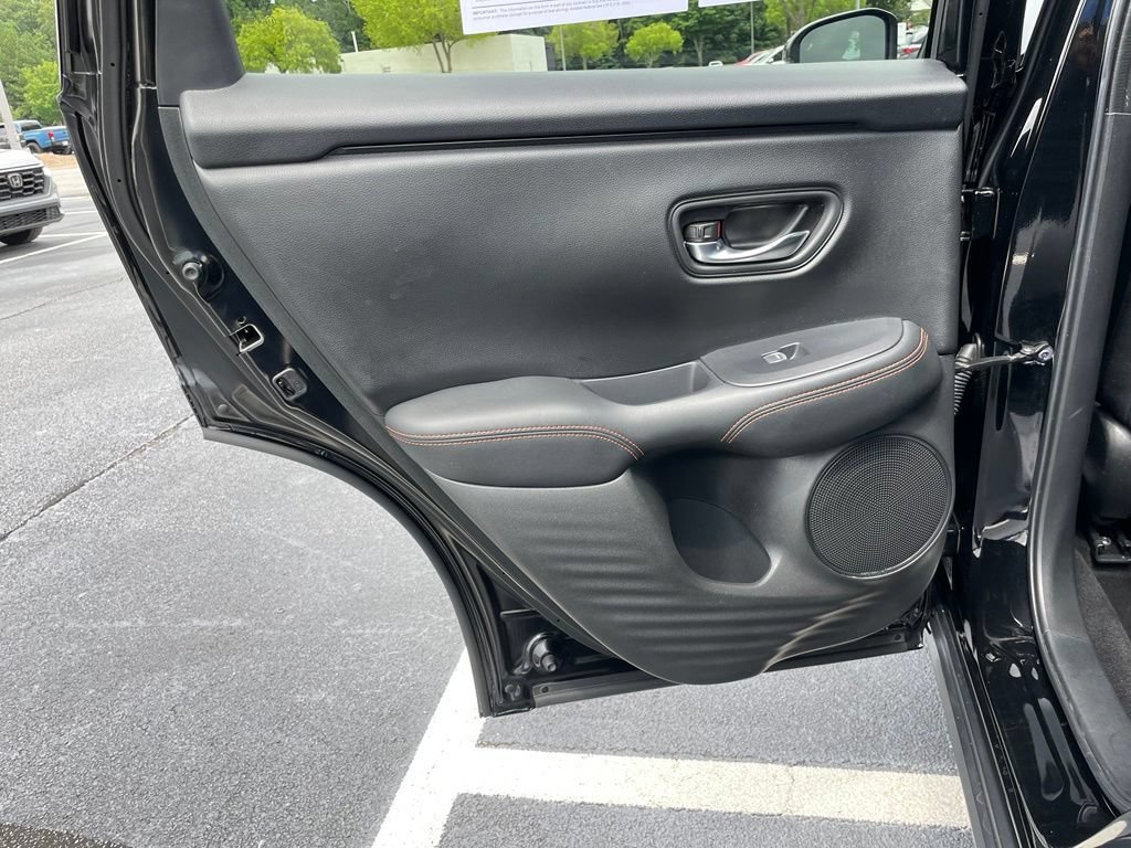 Used 2025 Honda HR-V Sport image 38