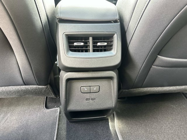 New 2026 Chevrolet Equinox EV RS w/ Active Safety Package 3 AWD/4WD image 13