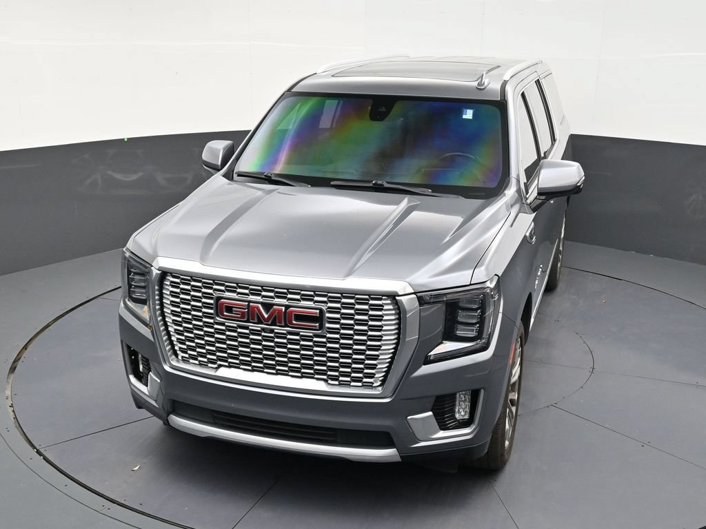 Used 2021 GMC Yukon XL Denali w/ Denali Premium Package RWD image 19