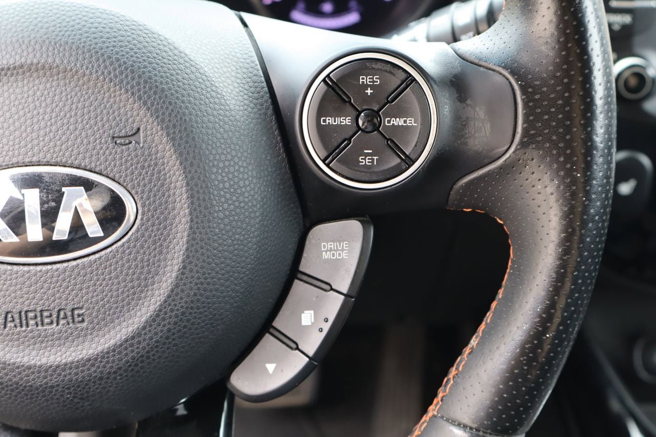 Used 2018 Kia Soul ! w/ Tech Package FWD image 13