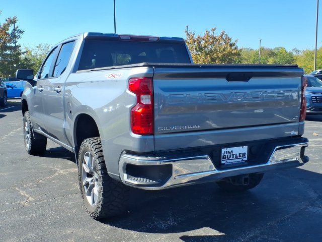 Used 2022 Chevrolet Silverado 1500 LT w/ Safety Package AWD/4WD image 3