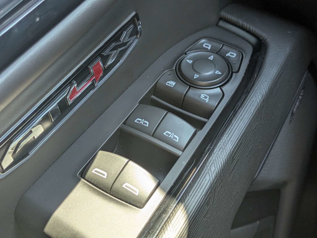 Used 2025 GMC Sierra 1500 AT4X AWD/4WD image 25