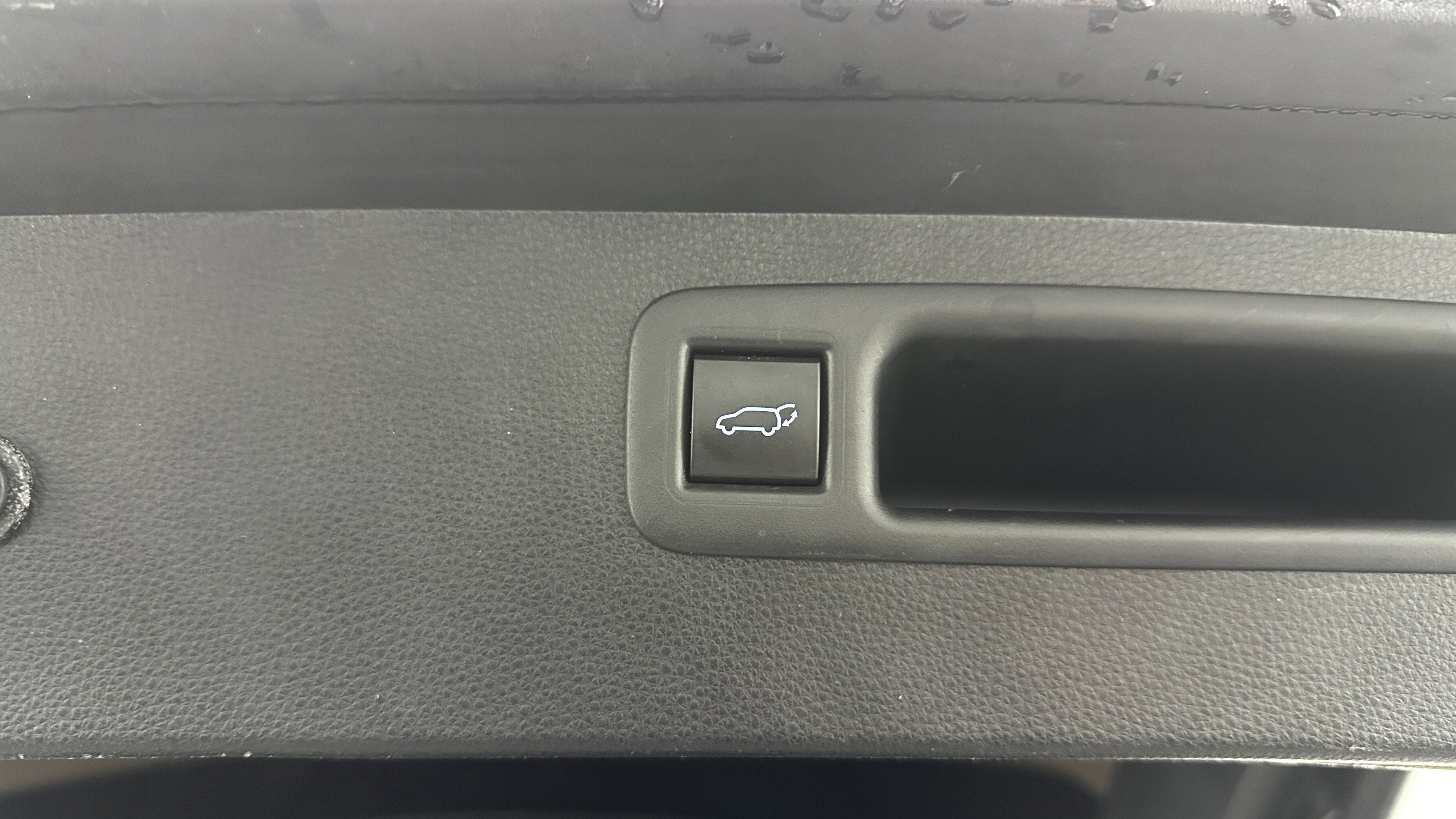 Used 2022 Toyota Highlander XLE image 33