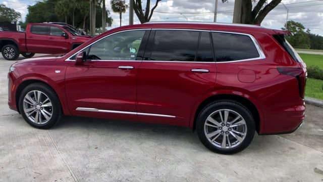 Certified 2023 Cadillac XT6 Premium Luxury FWD image 9