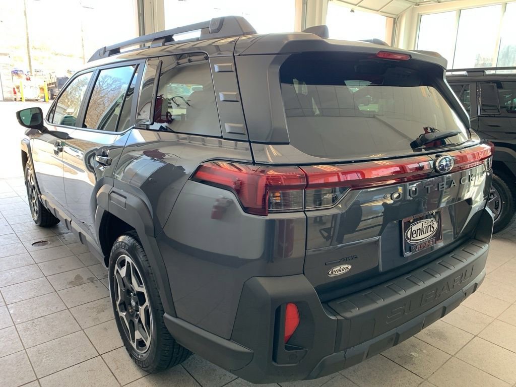 New 2026 Subaru Outback Touring image 15