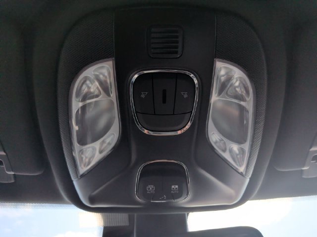 Used 2023 Jeep Compass Limited w/ Sun and Sound Group AWD/4WD image 24