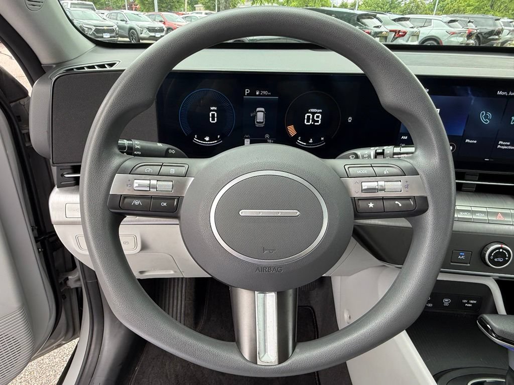 Used 2024 Hyundai Kona SE AWD/4WD image 16