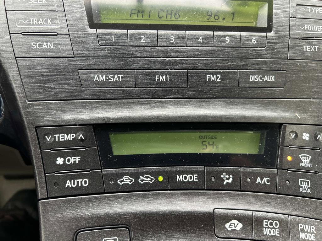 Used 2011 Toyota Prius Two image 27