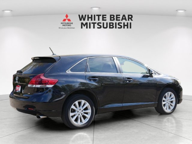 Used 2015 Toyota Venza LE FWD image 5