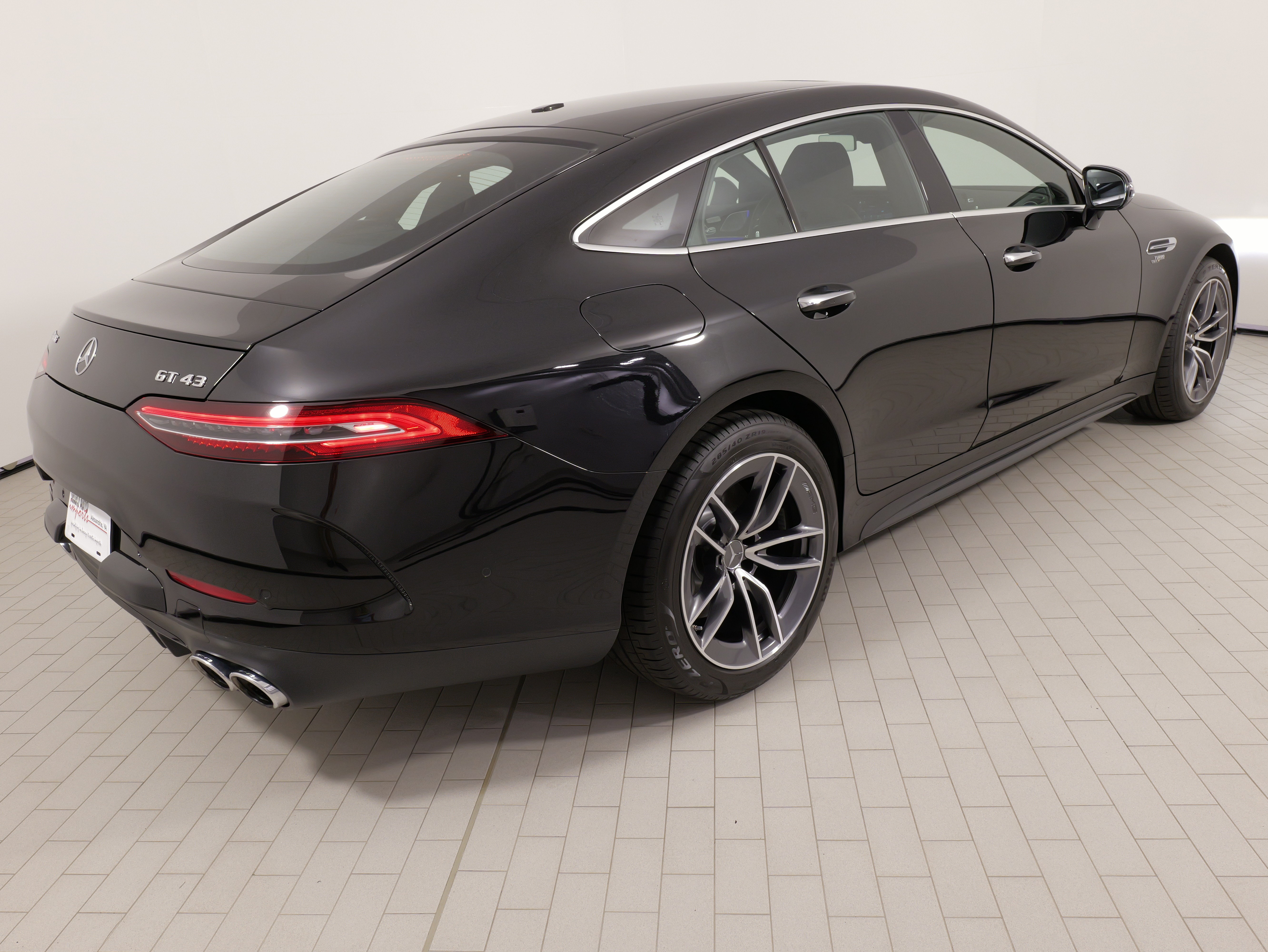 Used 2024 Mercedes-Benz AMG GT 43 image 13