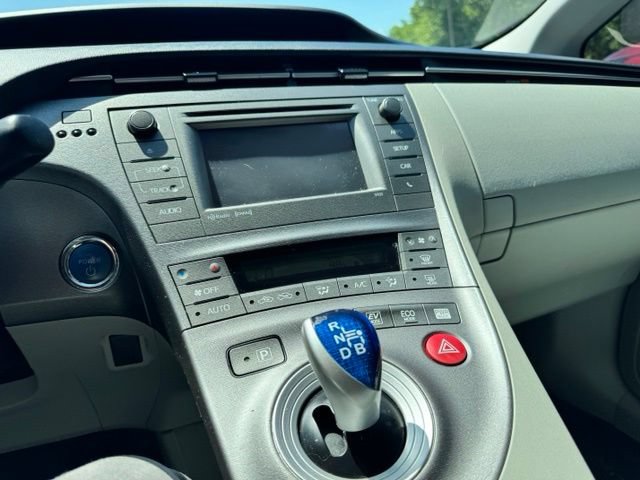 Used 2015 Toyota Prius Three FWD image 22