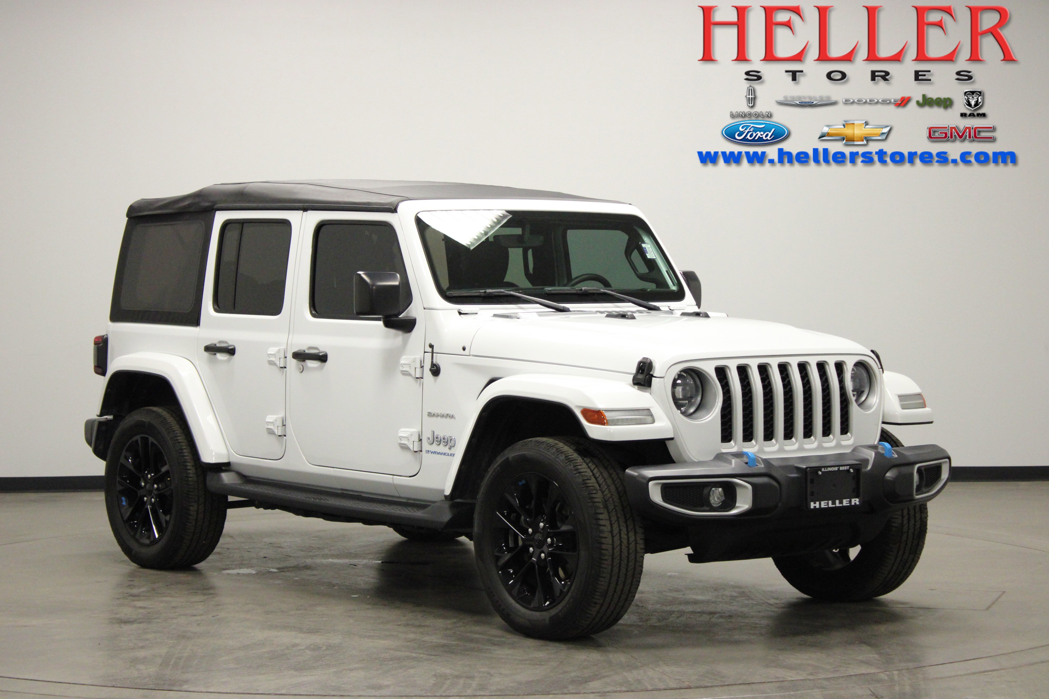 Used 2023 Jeep Wrangler Sahara image 1