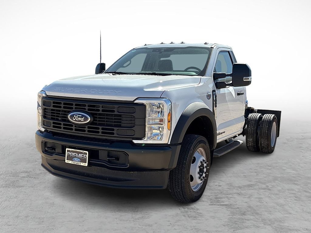 New 2026 Ford F550 4x4 Regular Cab Super Duty image 4