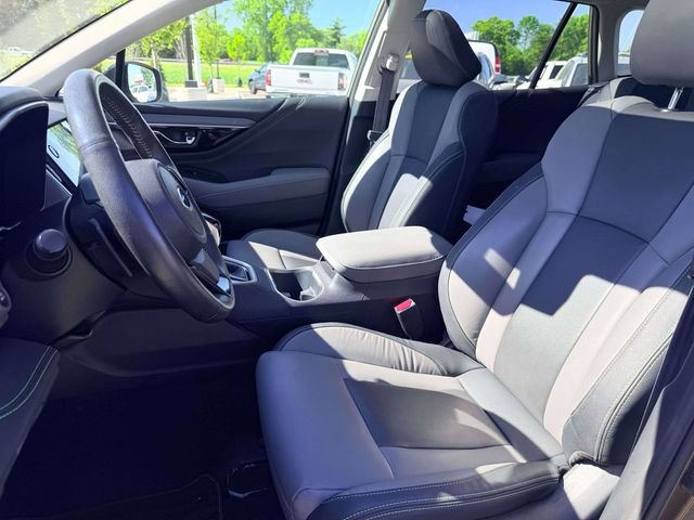 Used 2025 Subaru Outback Onyx Edition AWD/4WD image 19