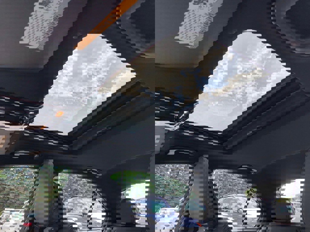 Certified 2023 Mercedes-Benz C 300 4MATIC Sedan image 15