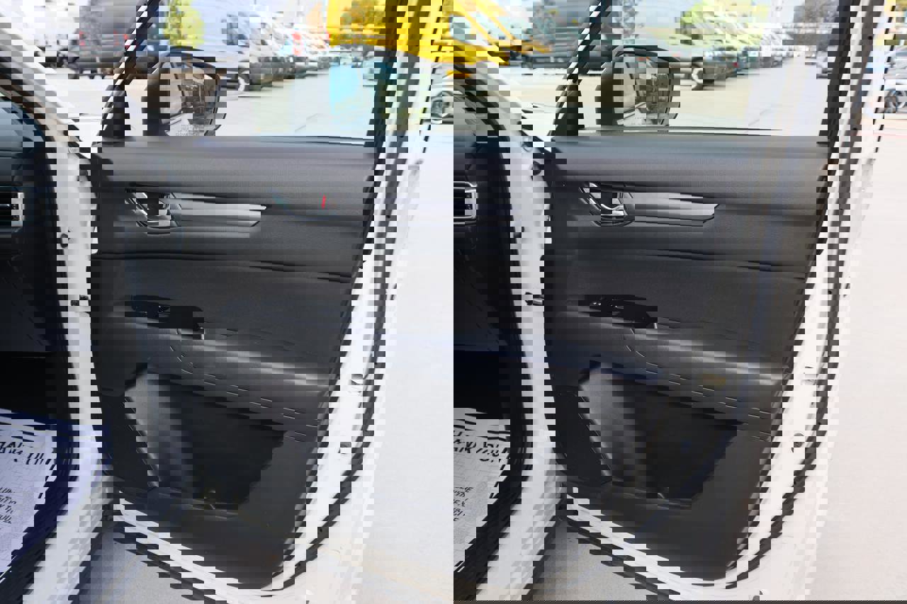 Used 2017 MAZDA CX-5 Sport image 16