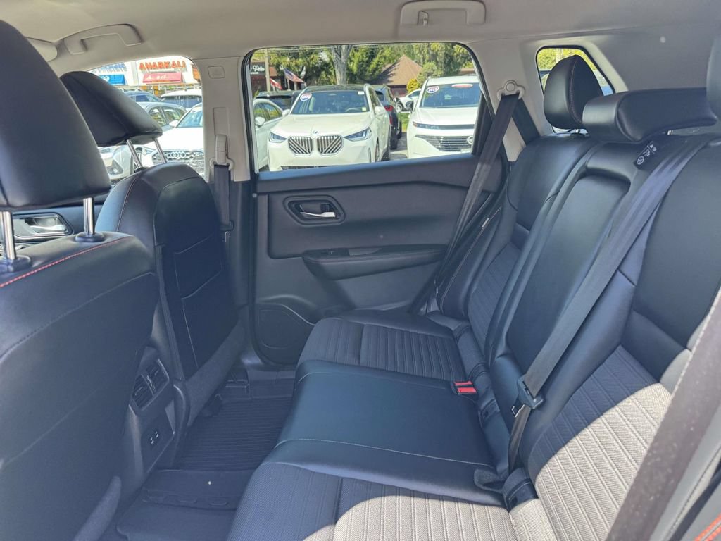 Certified 2025 Nissan Rogue SV w/ Rock Creek Premium Package AWD/4WD image 12
