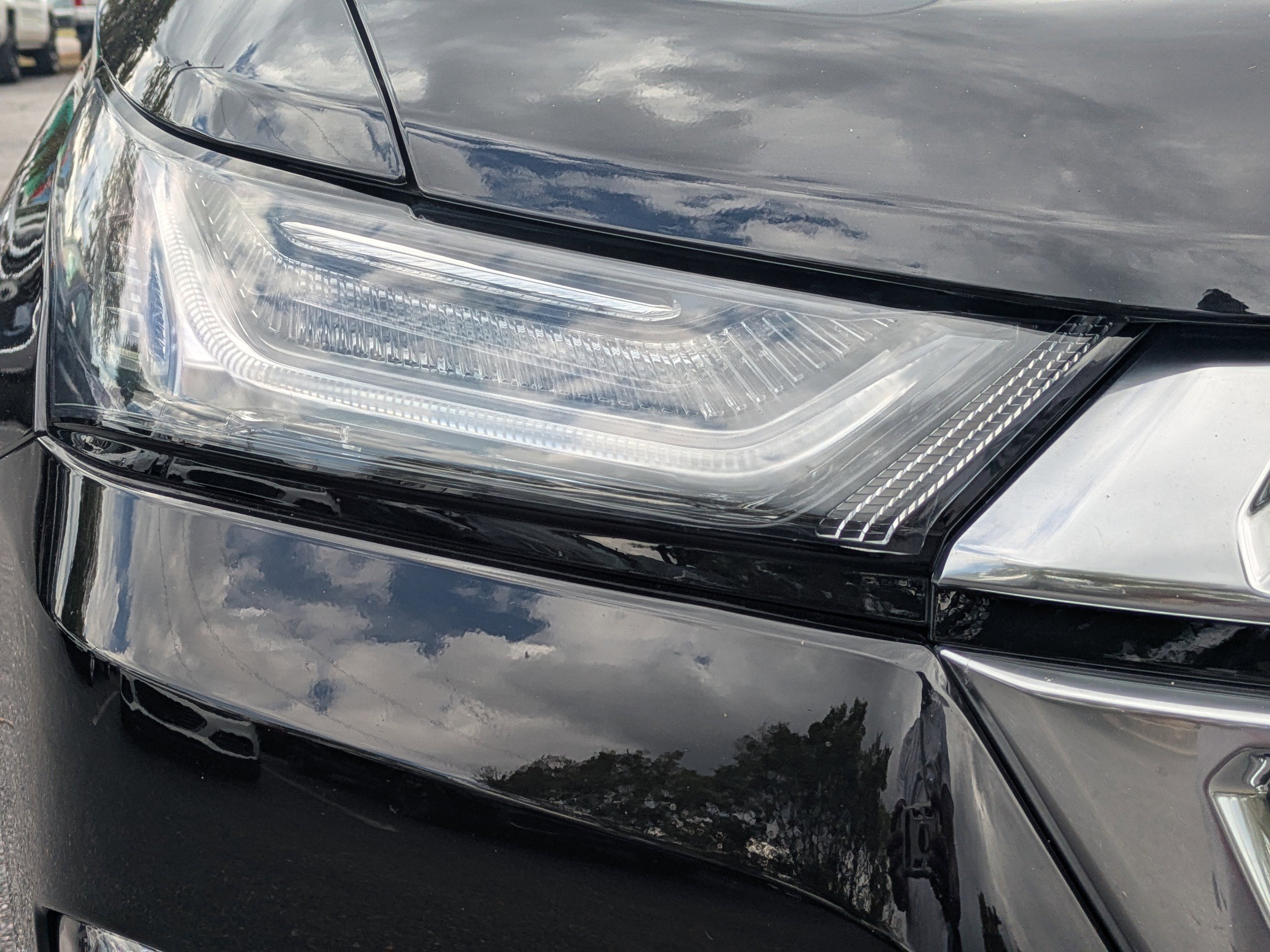 Used 2022 Chevrolet Traverse Premier w/ LPO, Floor Liner Package image 10