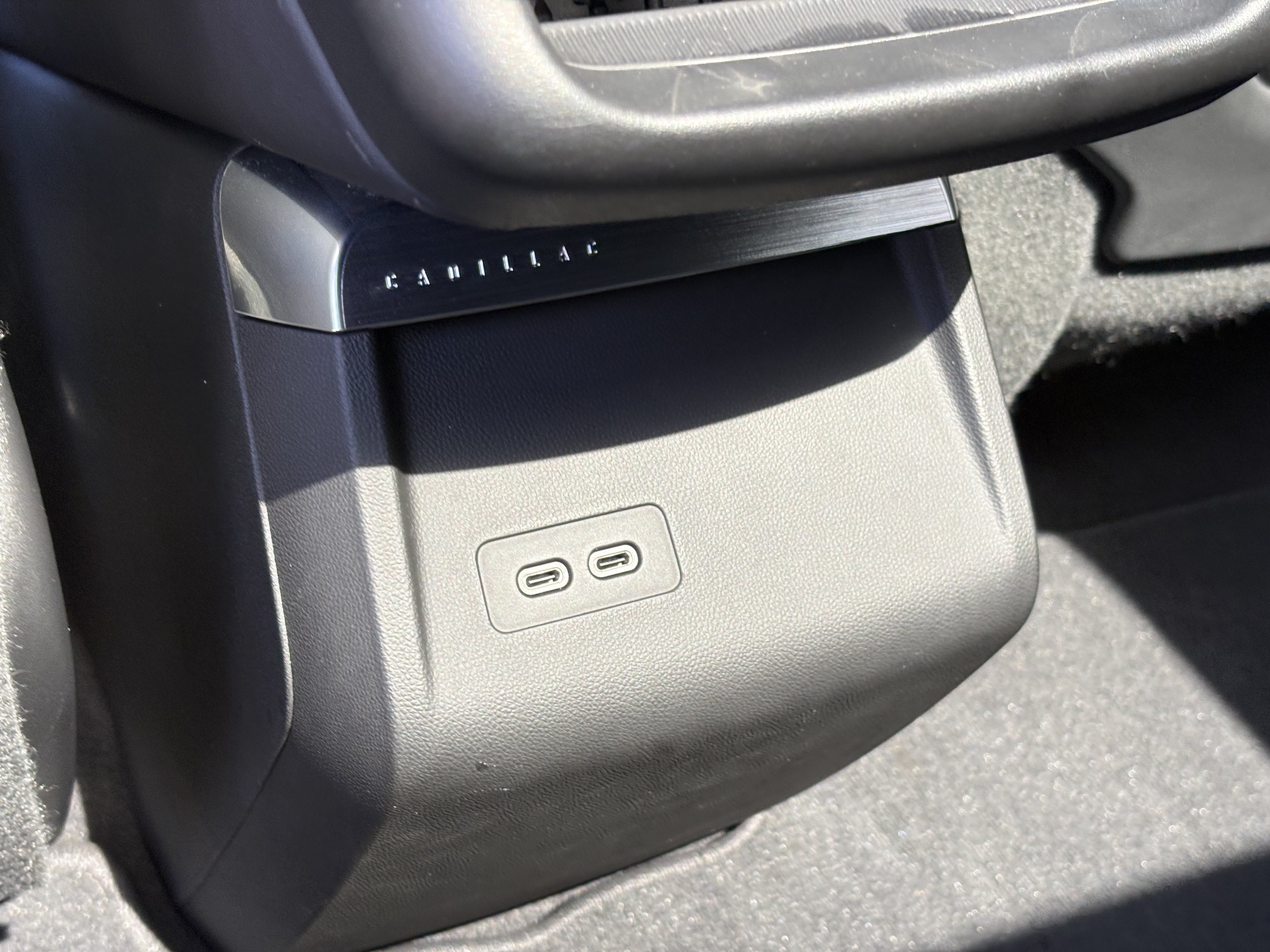 Certified 2024 Cadillac Lyriq Luxury RWD image 13