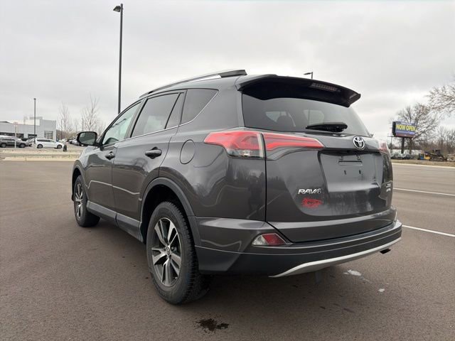 Used 2016 Toyota RAV4 XLE image 3