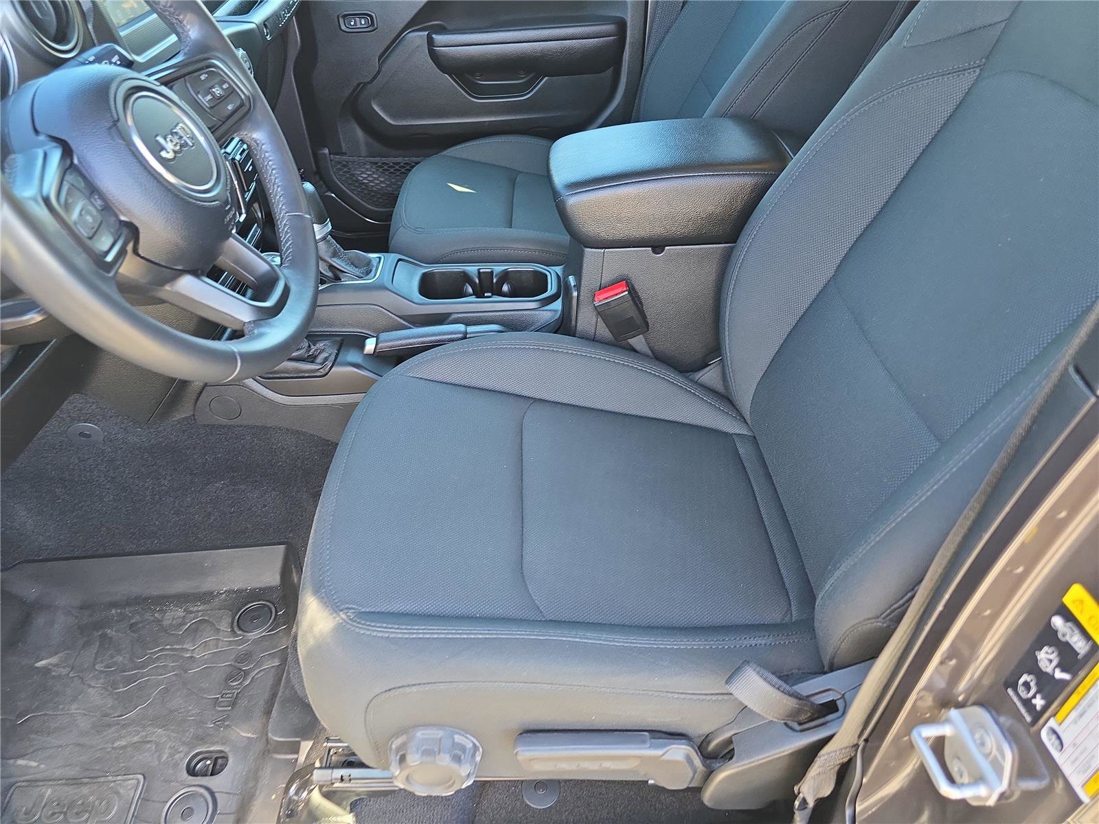 Used 2021 Jeep Wrangler Unlimited Sport image 22