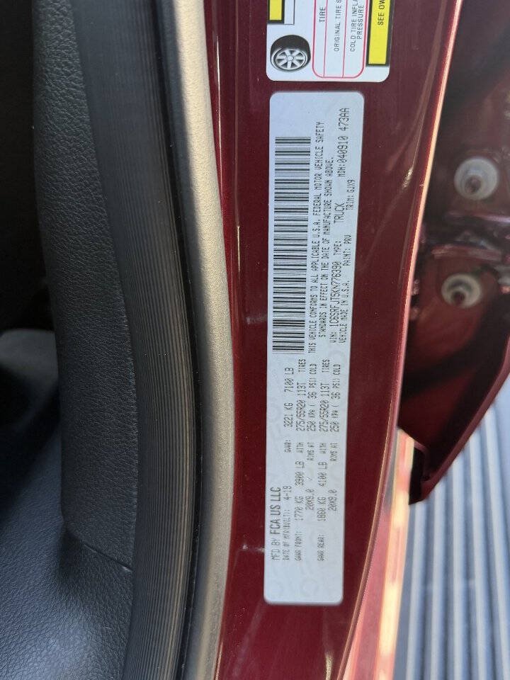 Used 2019 RAM 1500 Laramie w/ Sport Appearance Package AWD/4WD image 33