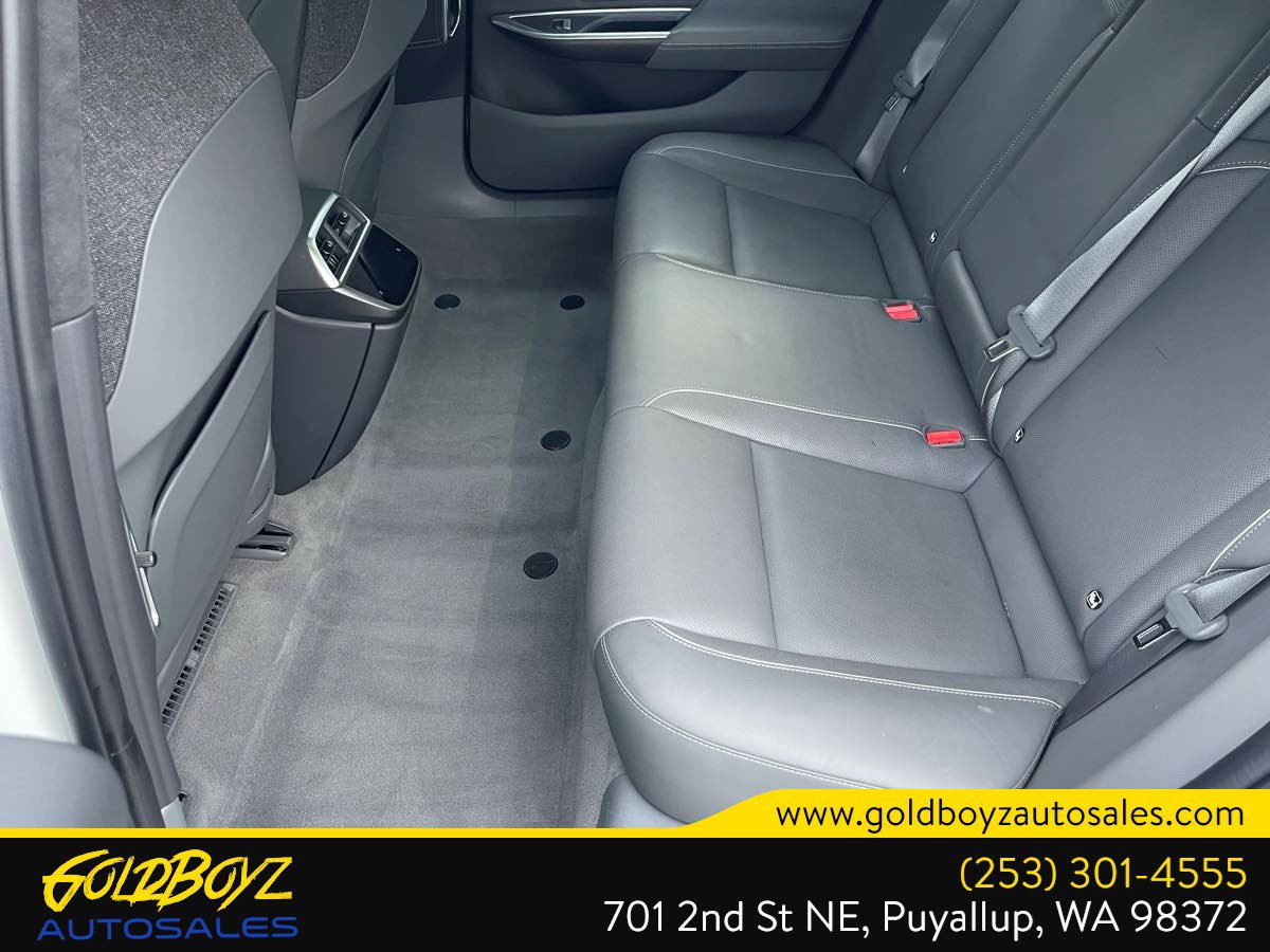 Used 2023 Lucid Air Touring image 39