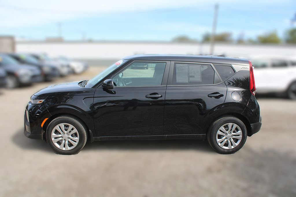 Used 2021 Kia Soul LX image 13