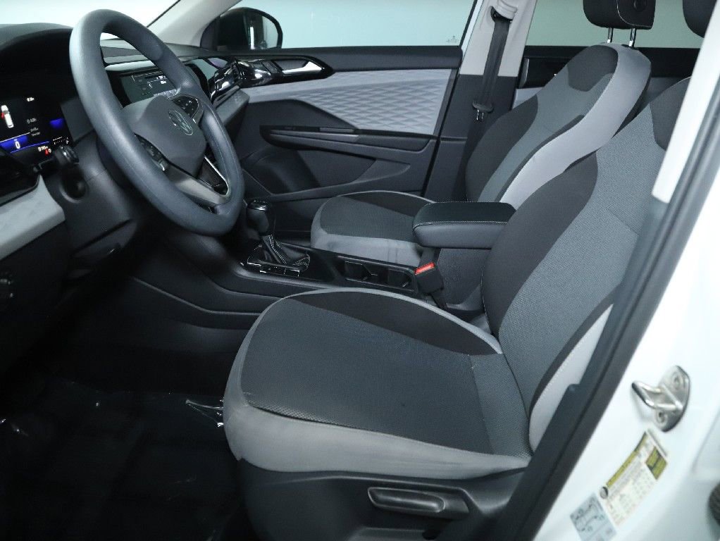 Used 2022 Volkswagen Taos S image 18