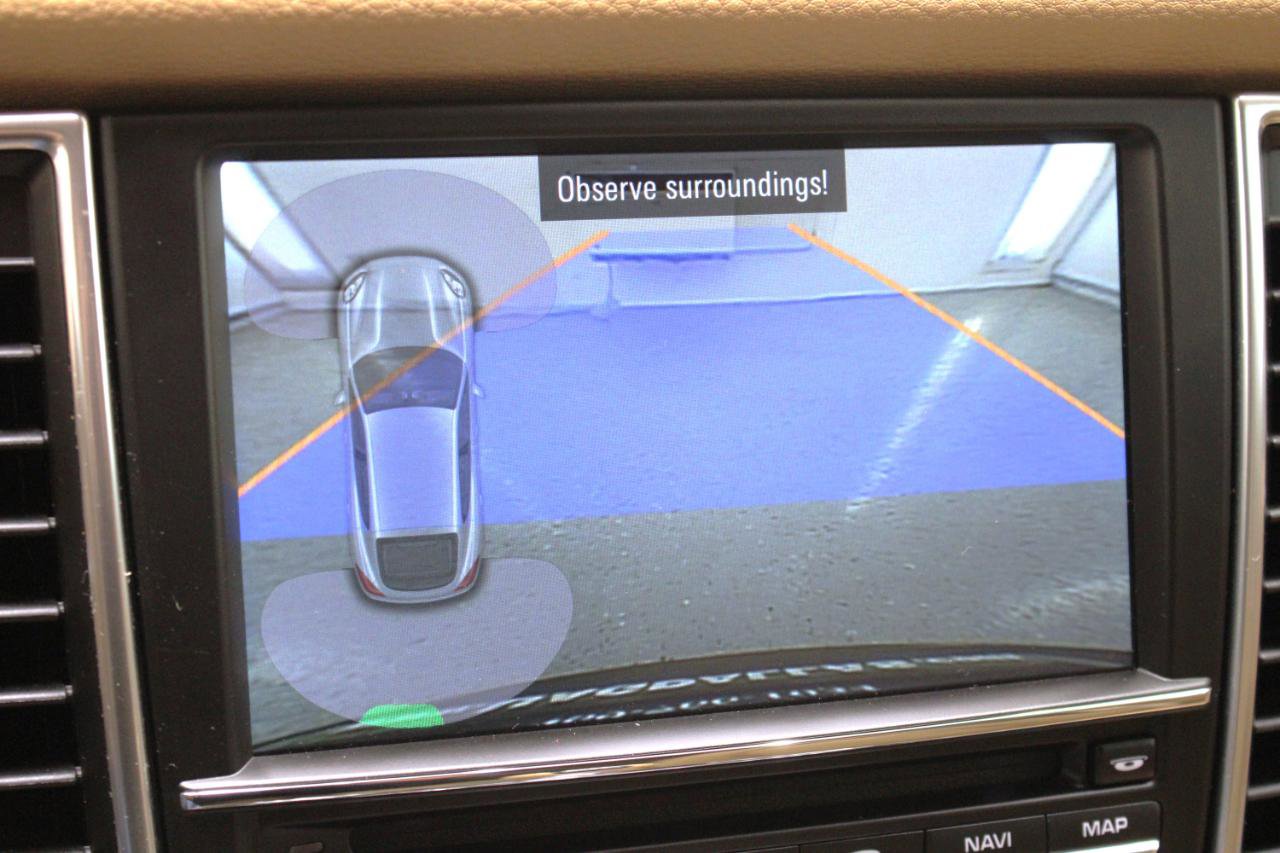 Used 2016 Porsche Panamera Edition image 62