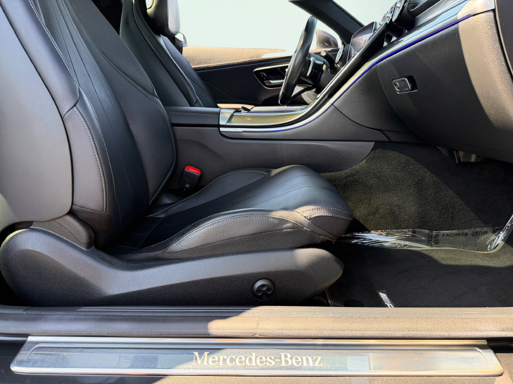 Used 2024 Mercedes-Benz CLE 300 4MATIC Coupe image 29