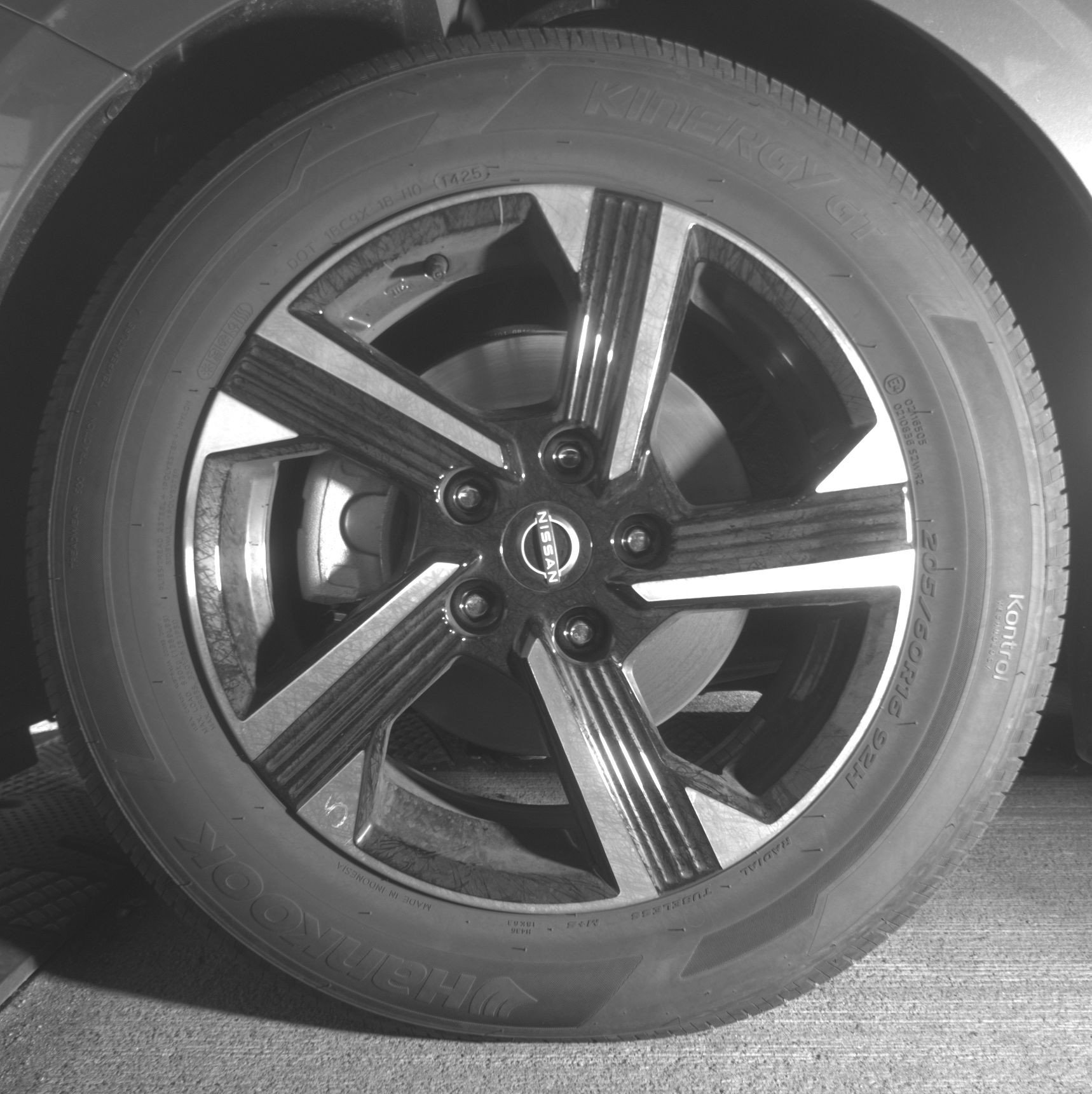 Used 2025 Nissan Sentra SV image 12
