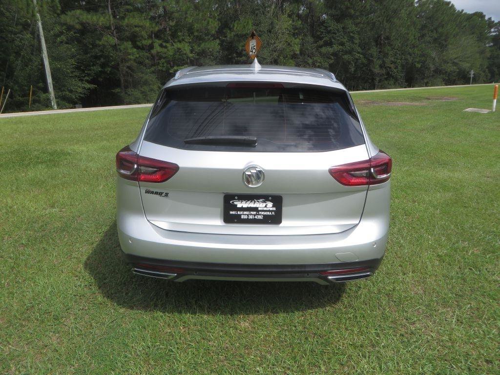 Used 2018 Buick Regal Essence w/ Driver Confidence Package #1 AWD/4WD image 7