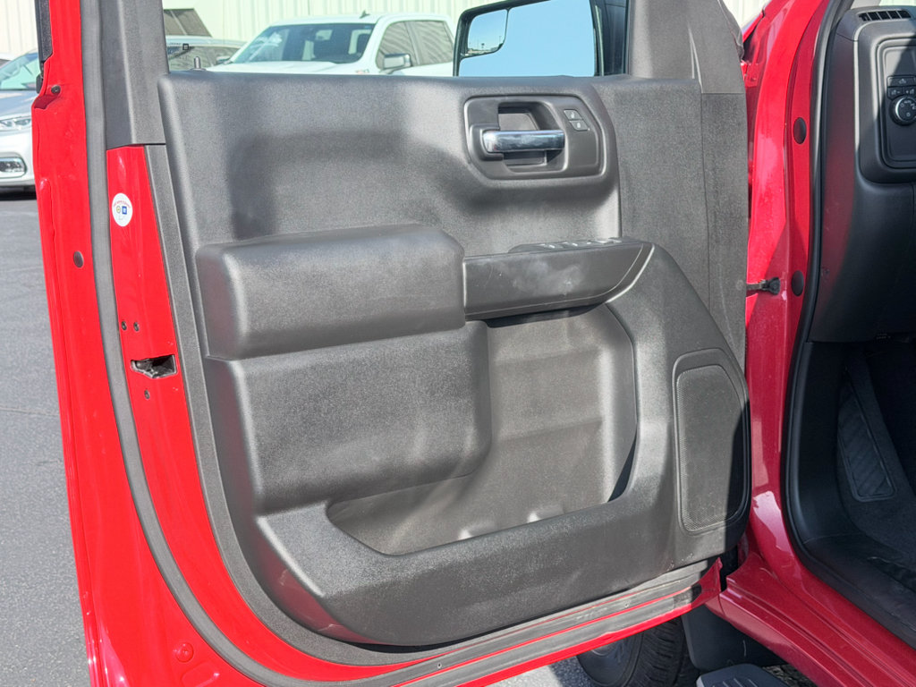 Used 2022 Chevrolet Silverado 1500 Custom RWD image 28