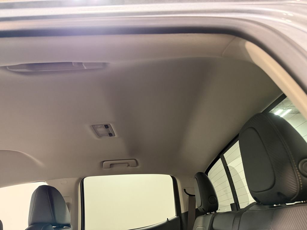 Used 2022 GMC Canyon AT4 image 53