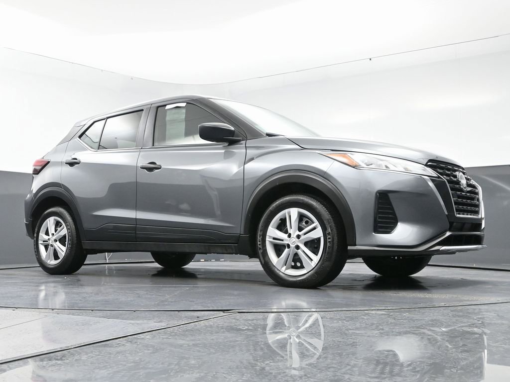 Used 2025 Nissan Kicks Play S image 45