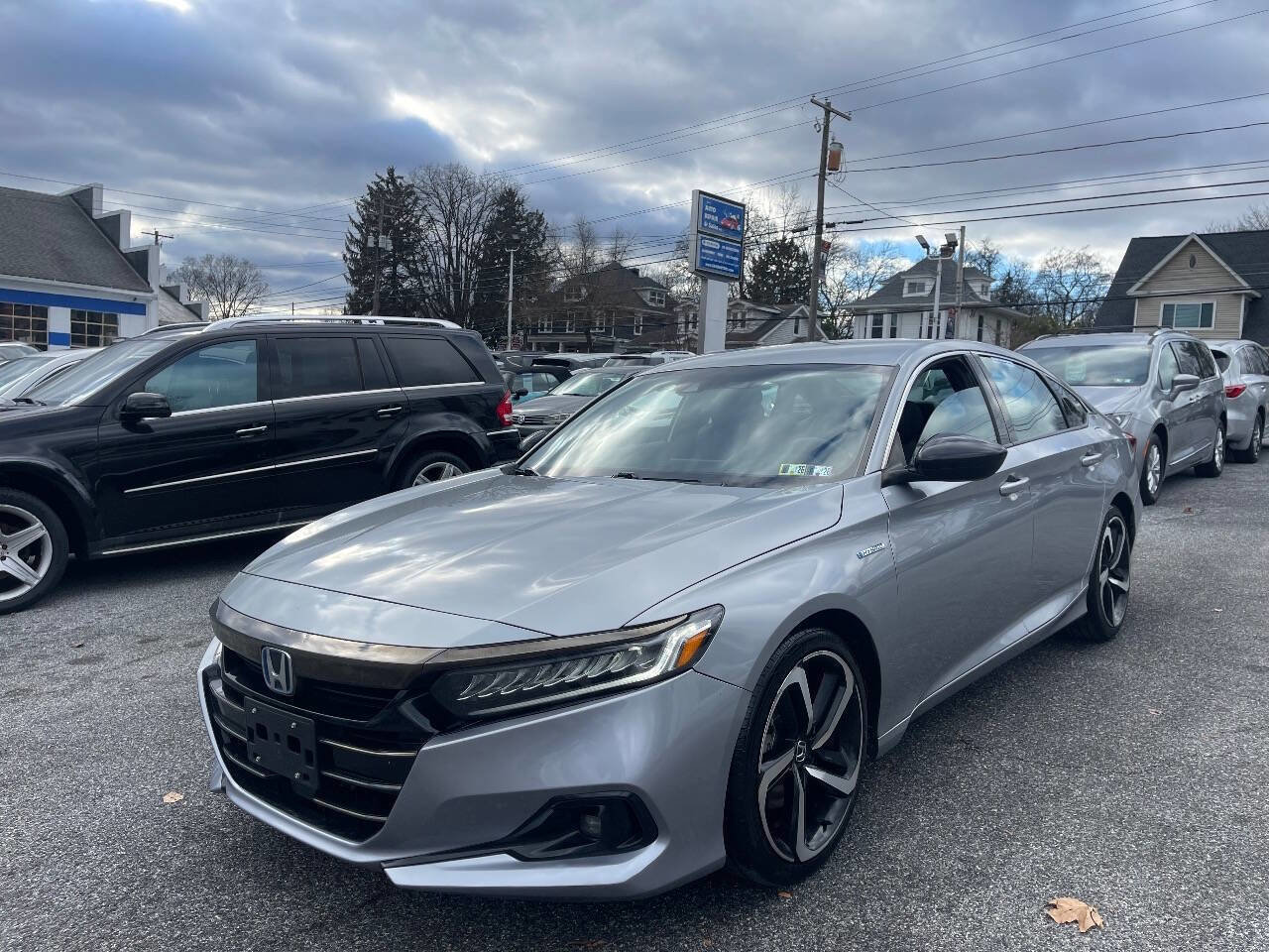 Used 2022 Honda Accord Sport image 2