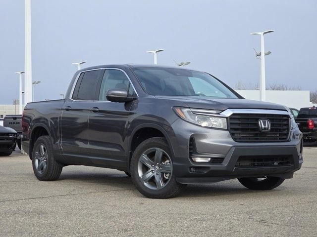 Used 2023 Honda Ridgeline RTL image 2