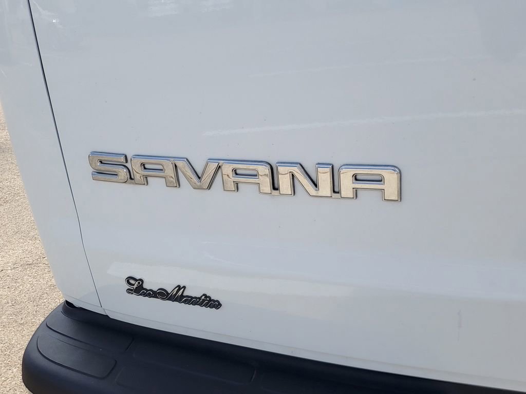 Used 2024 GMC Savana 2500 w/ Driver Convenience Package image 5