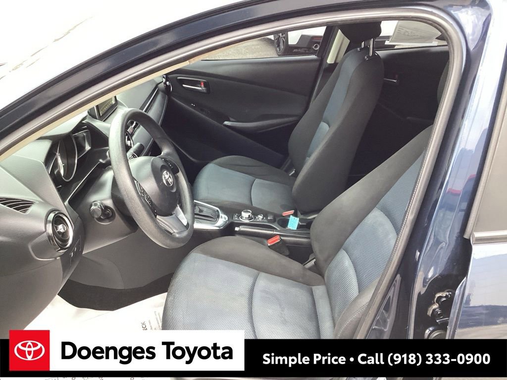 Used 2017 Toyota Yaris iA image 10
