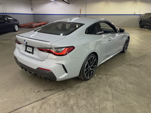 Used 2023 BMW 430i xDrive Coupe w/ M Sport Package AWD/4WD image 7