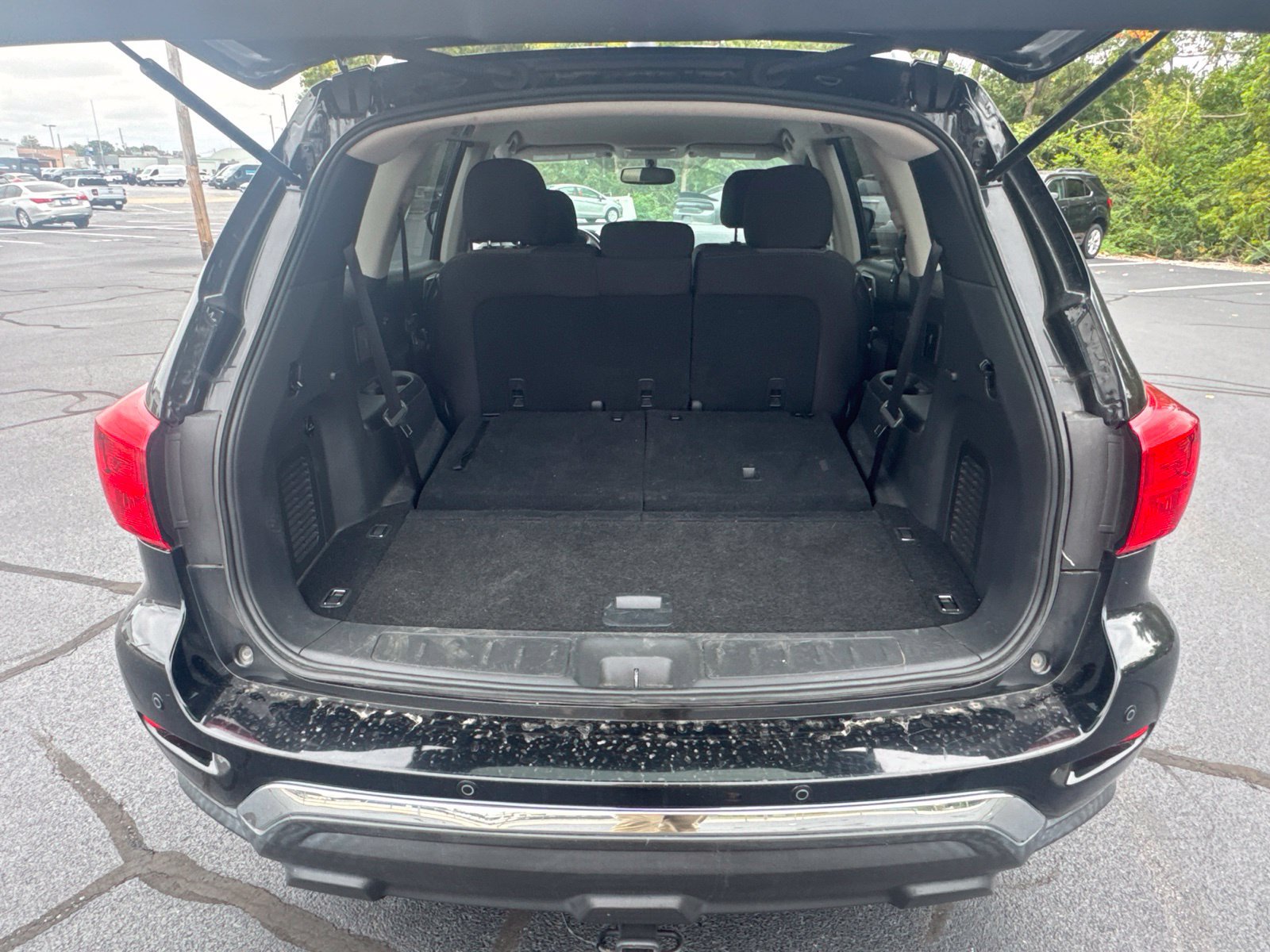 Used 2017 Nissan Pathfinder SV FWD image 7