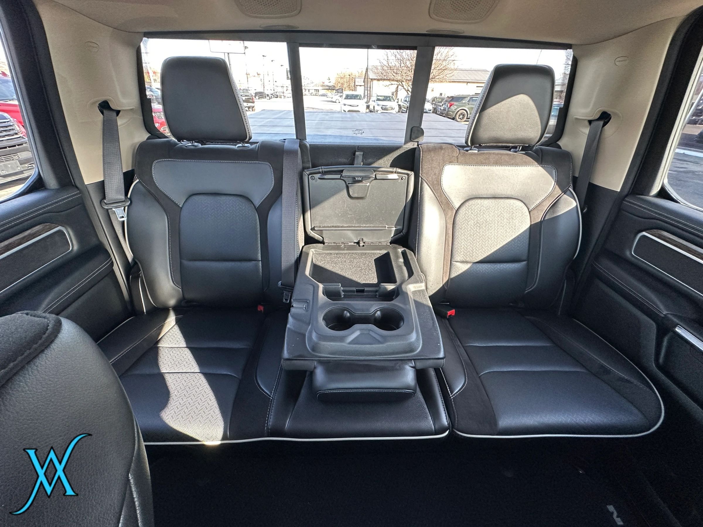 Used 2020 RAM 1500 Laramie AWD/4WD image 37